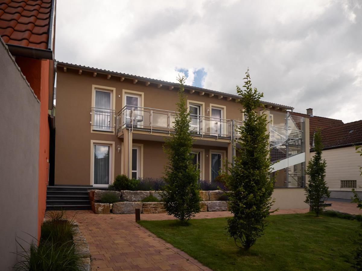 Gaestehaus Ressler Harxheim Dış mekan fotoğraf
