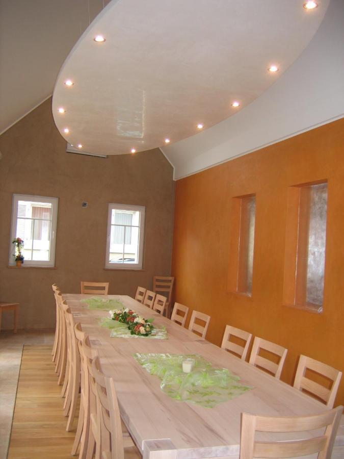 Gaestehaus Ressler Harxheim Dış mekan fotoğraf