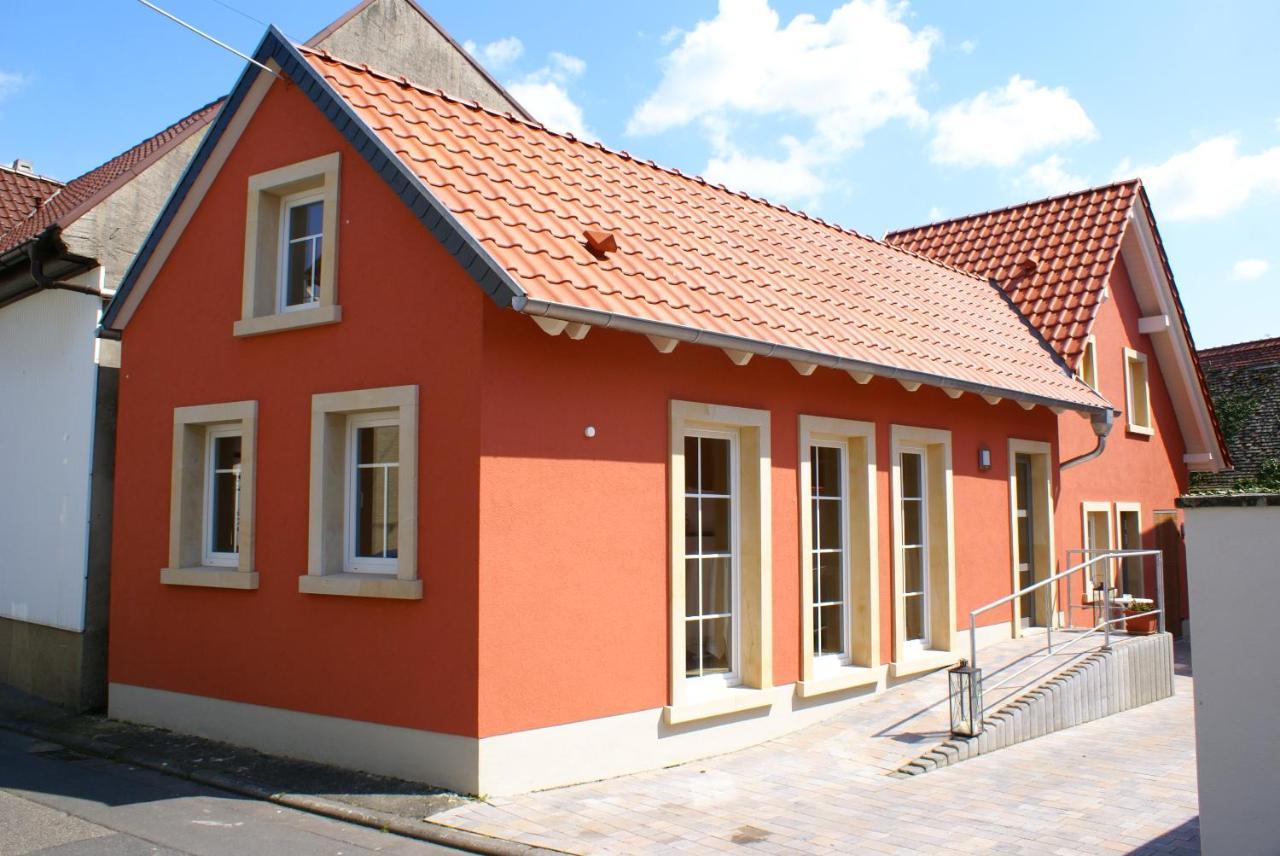 Gaestehaus Ressler Harxheim Dış mekan fotoğraf